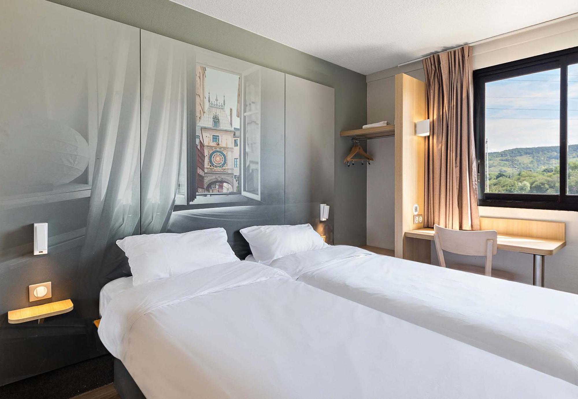 B&B Hotel Rouen Saint-Étienne-du-Rouvray Buitenkant foto