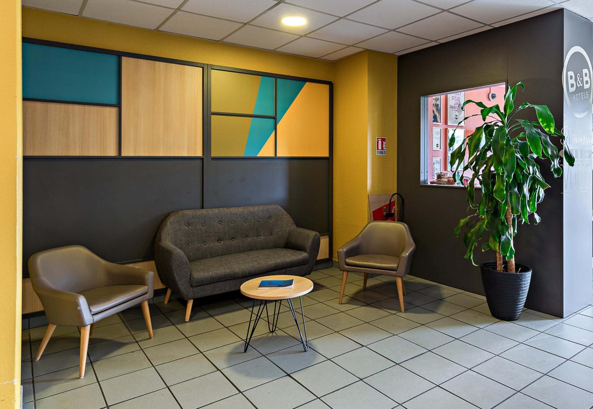 B&B Hotel Rouen Saint-Étienne-du-Rouvray Buitenkant foto