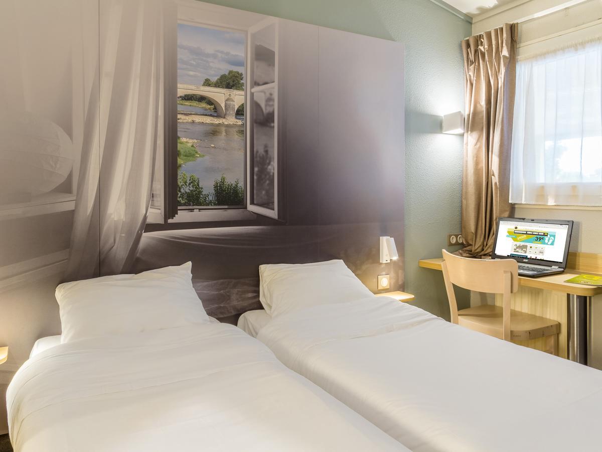 B&B Hotel Rouen Saint-Étienne-du-Rouvray Buitenkant foto