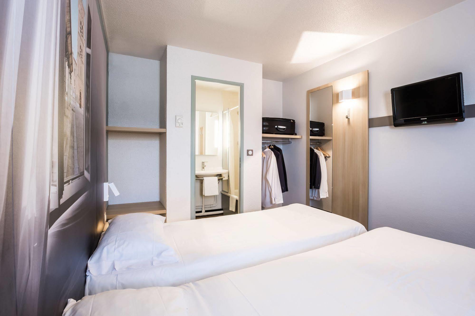 B&B Hotel Rouen Saint-Étienne-du-Rouvray Buitenkant foto