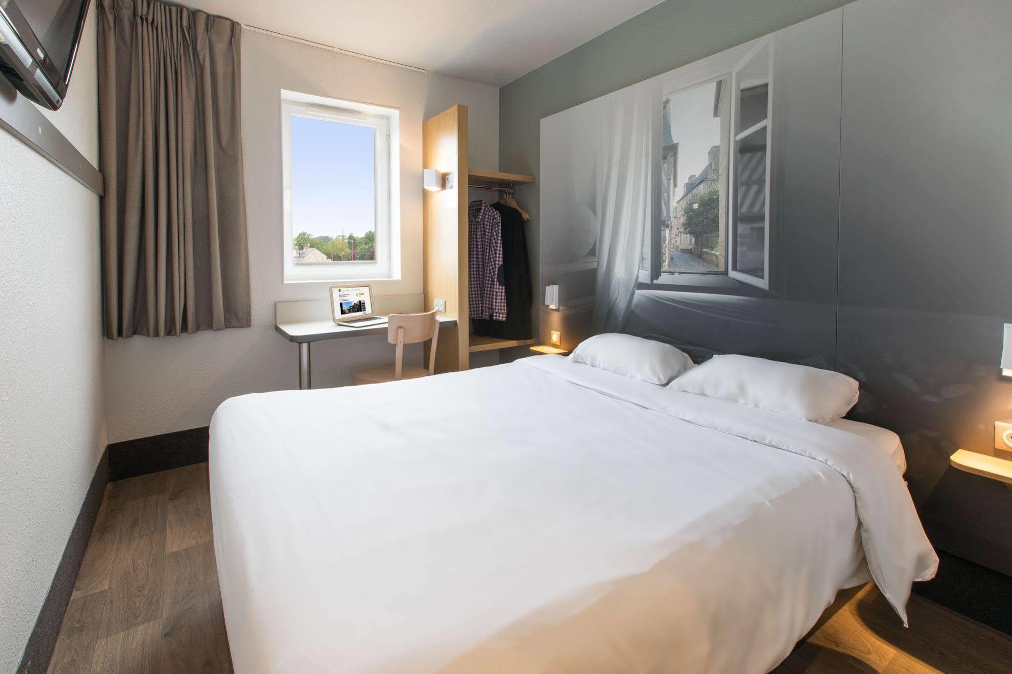 B&B Hotel Rouen Saint-Étienne-du-Rouvray Buitenkant foto