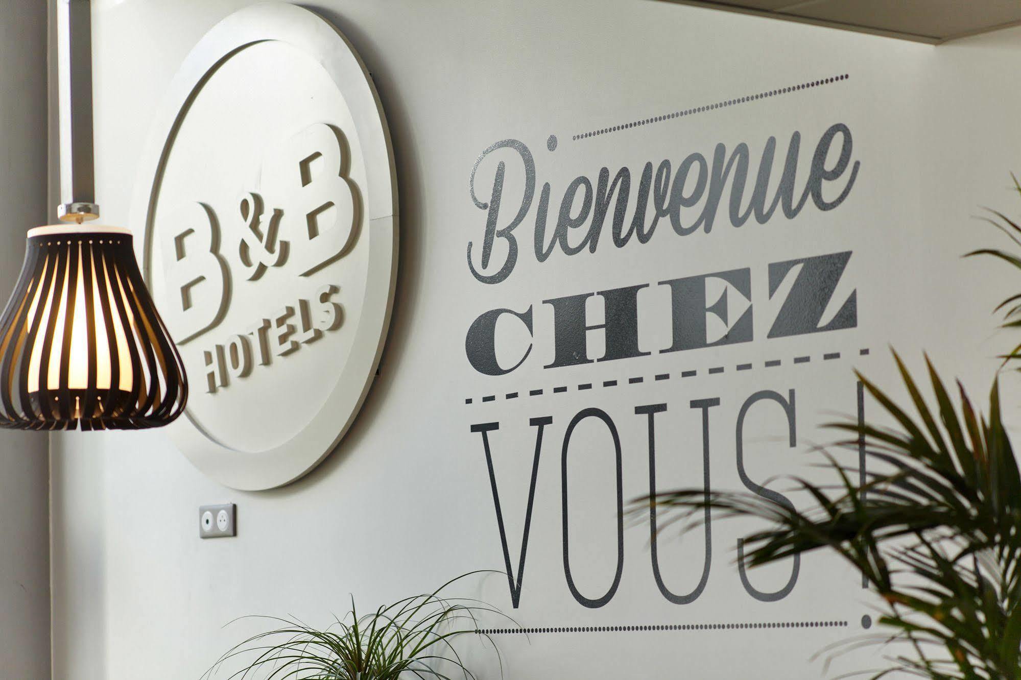 B&B Hotel Rouen Saint-Étienne-du-Rouvray Buitenkant foto